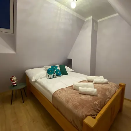 Pod Ostryszem Apartment